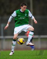 FUSSBALL, 3. LIGA, 30. Spieltag: Werder II, ARTMANN am Ball