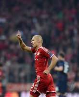 Fussball International CHL Saison 13/14: JUBEL Arjen Robben (FC Bayern Muenchen)