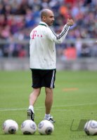 FUSSBALL  1. Bundesliga   2013/2014: Trainingsauftakt FC Bayern Muenchen