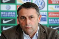 Fussball Bundesliga Saison 2010/2011: Werder Bremens Klaus ALLOFS