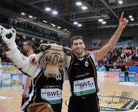 Basketball  1. Bundesliga  09/10  Walter Tigers Tuebingen - Giants Duesseldorf