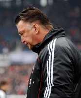 Fussball: 1. Bundesliga Saison 2010/2011: Hannover 96 - Bayern Muenchen