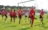 Fussball 1. Bundesliga 11/12: FC Bayern Muenchen Training in Doha