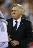 FUSSBALL International COPA DEL REY 13/14: Trainer Carlo Ancelotti (Real Madrid)