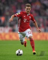 Fussball DFB Pokal 2. Runde 16/17: FC Bayern Muenchen - FC Augsburg