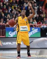 Basketball 1. Bundesliga 2012/2013:  Walter Tigers Tuebingen -Neckar Riesen Ludwigsburg