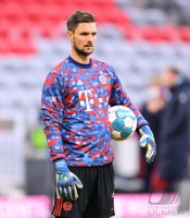 Fussball 1. Bundesliga Saison 21/22: FC Bayern Muenchen - 1. FSV Mainz 05