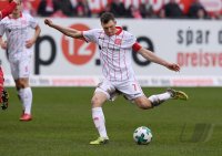 Fussball 2. Bundesliga Saison 17/18:  1. FC Kaiserslautern - Fortuna Duesseldorf