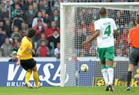 FUSSBALL 1. BUNDESLIGA: Bremen - Dortmund