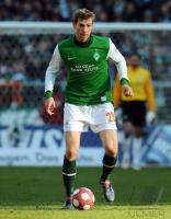 FUSSBALL, 1. BUNDESLIGA, 25. Spieltag: Bremen, MERTESACKER Einzelaktion