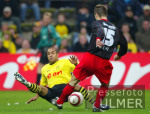 Fussball 1. Bundesliga: Dortmund - Frankfurt, Zweikampf