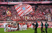 Fussball 1. Bundesliga Saison 2016/2017: FC Bayern Muenchen - TSG 1899 Hoffenheim