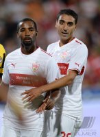 Fussball Europa League Saison 2013/2014: Cacau (VfB Stuttgart) und Abdellaoue (VfB Stuttgart)
