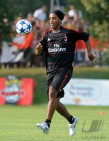 FUSSBALL SERIE A:  Ronaldinho  (Milan)