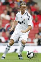 FUSSBALL INTERNATIONAL: Real Madrid, GUTI Einzelaktion