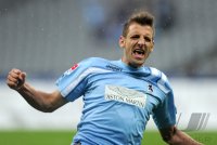 Fussball 2. Bundesliga:  Jubel nach dem TOR zum 1:0 , Guillermo Vallori (1860 Muenchen)
