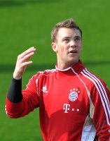 Fussball 1. Bundesliga 11/12: FC Bayern Muenchen Training in Doha
