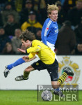 Fussball 1. Bundesliga: Dortmund - Schalke, Zweikampf