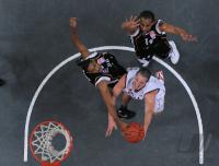 1. Basketball Bundesliga  09/10  Brose Baskets - ENBW Ludwigsburg