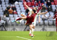 Fussball 1. Bundesliga Saison 21/22: FC Bayern Muenchen - SpVgg Greuther Fuerth