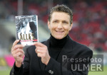 Fussball 2. Bundesliga: Koeln - Fuerth, Ex Bundesliga Torwart Bodo ILLGNER praesentiert sein Buch ALLES
