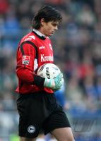 Fussball 1. Bundesliga: Bielefeld, FERNANDEZ