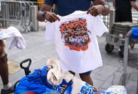 Feature, NBA Finalks, Strassenverkaeufer Madison Square Garden