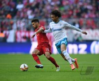 Fussball 1. Bundesliga Saison 15/16: FC Bayern Muenchen -  FC Schalke 04