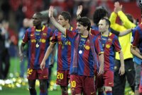 Fussball Champions League Finale 2011: Eric Abidal, Ibrahim Afellay , Lionel Messi (v. li., Barca)
