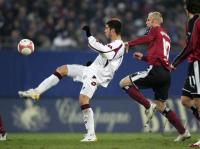 Fussball Uefa-Pokal: Hamburg - Bukarest, Zweikampf