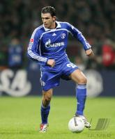 Fussball 1. Bundesliga: S04, BAJRAMOVIC Einzelaktion