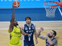 Barmer 2. Basketball Bundesliga  18/19: Tigers Tuebingen - Artland Dragons
