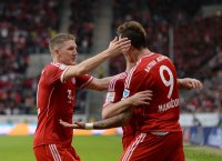 Fussball  1. Bundesliga  13/14: JUBEL FC Bayern Muenchen