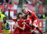 Fussball 2. BUNDESLIGA 13/14 : JUBEL Marcel Gaus (1. FC Kaiserslautern)
