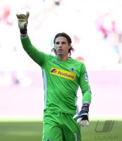 Fussball 1. Bundesliga  Saison 2015/2016: FC Bayern Muenchen - Borussia Moenchengladbach