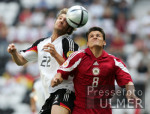 Fussball INTERNATIONAL  EURO 2004  Lettland - Deutschland im Stadion do Bassa in Porto