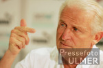 Fussball  1. Bundesliga 05/06 Trainingsauftakt  VfB Stuttgart Trapattoni