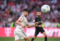 Fussball 1. Bundesliga 24/25: FC Bayern Muenchen - Borussia Moenchengladbach