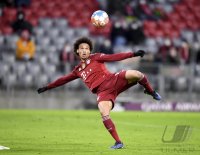 Fussball 1. Bundesliga Saison 21/22: FC Bayern Muenchen - Arminia Bielefeld