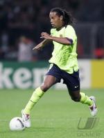 Fussball International UCL: Madrid, RONALDINHO Einzelaktion am Ball
