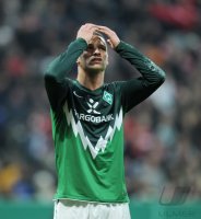 Fussball DFB Pokal 10/11 :  FC Bayern Muenchen - SV Werder Bremen