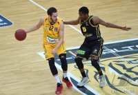 Basketball 1. Bundesliga 15/16 Hauptrunde: Walter Tigers Tuebingen - MHP RIESEN Ludwigsburg