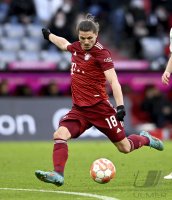 Fussball 1. Bundesliga Saison 21/22: FC Bayern Muenchen - SpVgg Greuther Fuerth