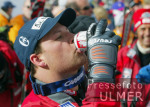 SKI   Weltcup  Abfahrt Herren ; Sieger Stephan Eberharter (AUT) mit Bier