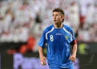 FUSSBALL INTERNATIONAL: Server DJEPAROV (Usbekistan)