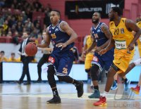 Basketball 1. Bundesliga 14/15 Hauptrunde:  Walter Tigers Tuebingen - Eisbaeren Bremerhaven