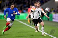 FUSSBALL INTERNATIONAL Testspiel: Frankreich - Deutschland
