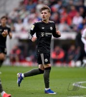 Fussball 1. Bundesliga  Saison  2025/2026  28. Spieltag SC Freiburg - FC Bayern Muenchen