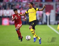 Fussball 1. Bundesliga Saison 18/19: FC Bayern Muenchen - Borussia Dortmund