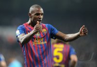 FUSSBALL International  COPA DEL REY  11/12: JUBEL nach dem TOR zum 1:2 durch Eric Abidal (Barca)